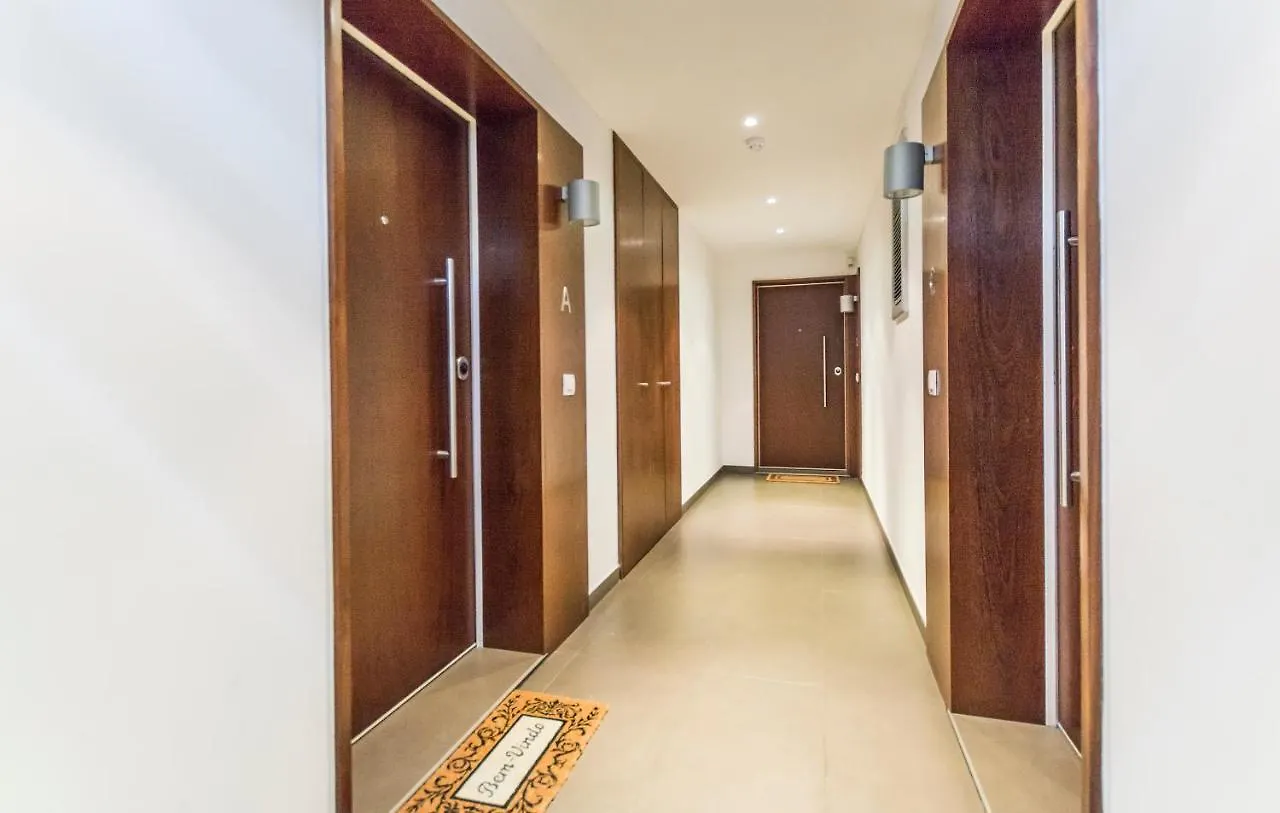 Metrocity One Bedroom Apartment - A/C & Swimming Pool Lisbona 0*,